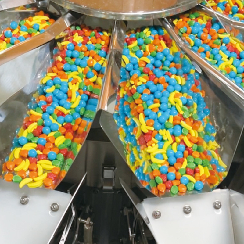Full Automatic High Speed Nitrogen Vertical Form Fill Seal Bag Snack Food Weighing Puffs Mesin Pengemasan Pellet Makanan