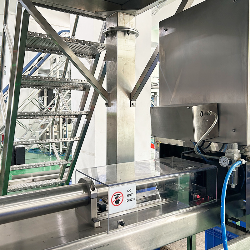 Sistem Penimbang Otomatis yang Tepat dan Efisien Dan Kotak Pengemasan Untuk Steak Ribeye Screw Multihead Weigher
