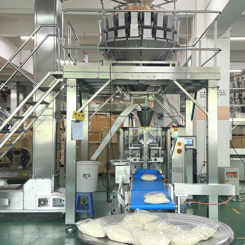 Automatic Vertical Granule Bagging Dried Fruit Dry Fruits Rice Nuts Beans Candy Bag Filling Pouch 1kg 5kg Grain Packing Machine